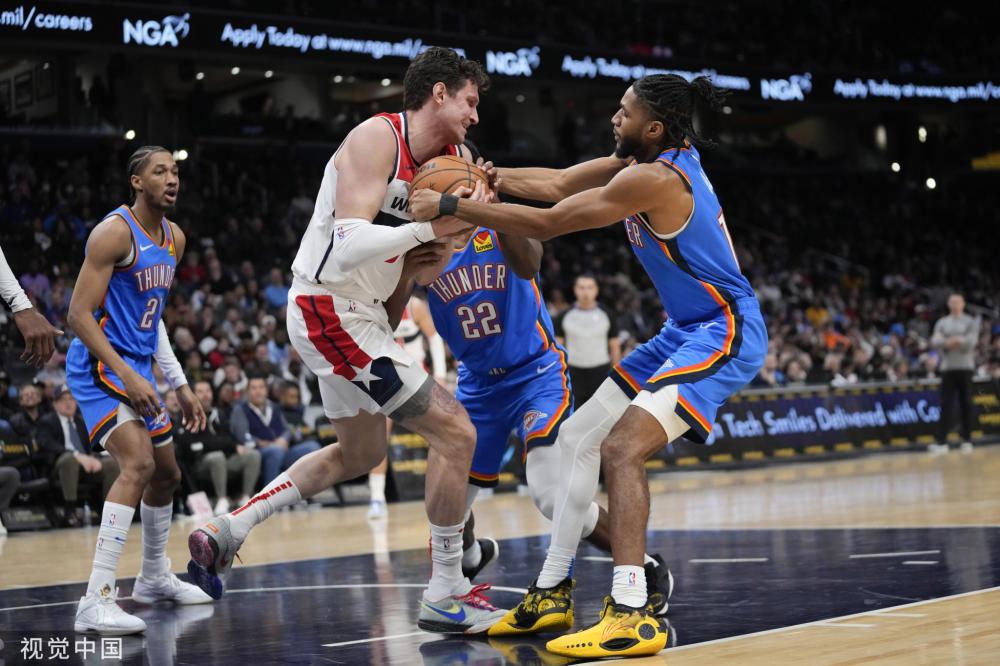 亚马尔的助 亚马尔的助