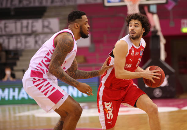 西部半决赛 西部半决赛